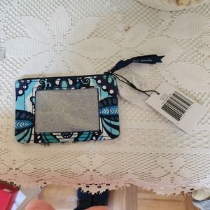 NWT Blue Island Medallion zip ID case with key ring